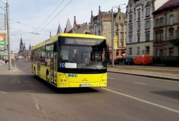 10 автобус Львів