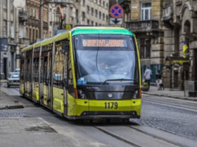 9 трамвай Львів