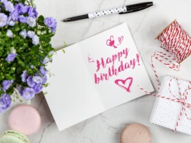 Історія привітань з днем народження: як і коли виникла традиція