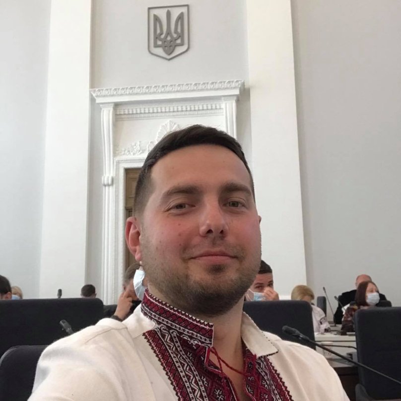 Депутат Львівської міськради від «Самопомочі» достроково складає повноваження