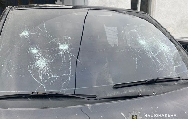 Львівянці, яка стріляла в атобус ТЦК, загрожує до семи років