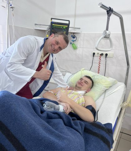 24-річному чоловіку у Львові замінили пошкоджену сонну артерію після ножового поранення