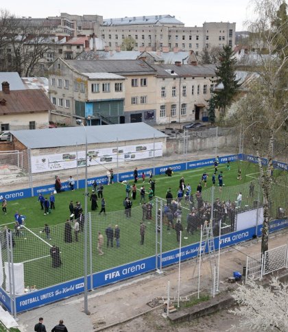 У Львові відкрили два мініфутбольних майданчики FIFA Arena