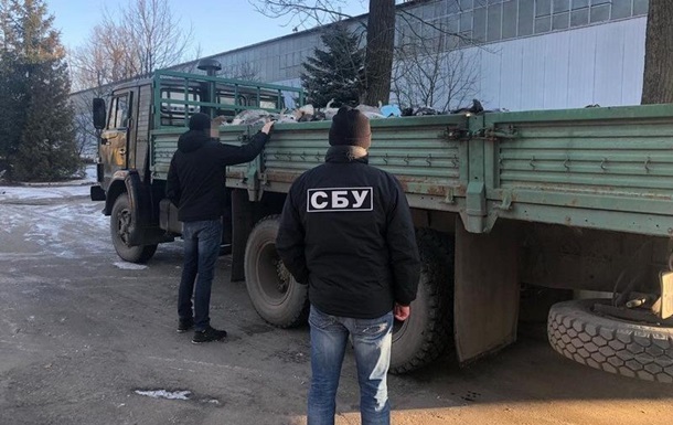 На Львівщині викрили військових на розкраданні запчастин